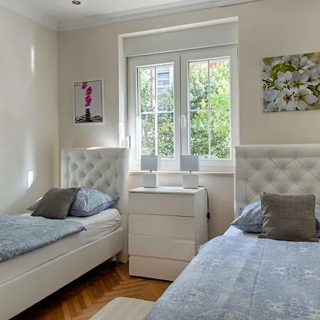 Marella Luxe At The Bacvice & Centre Сплит