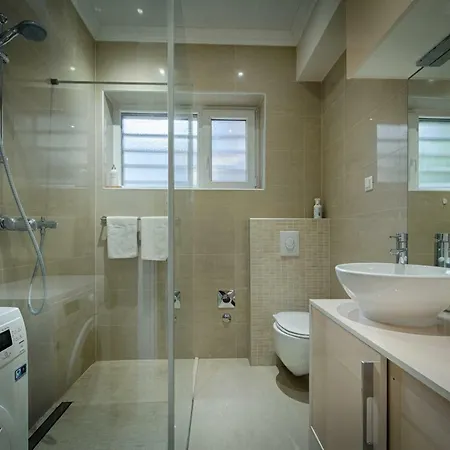 Marella Luxe At The Bacvice & Centre Apartman Split