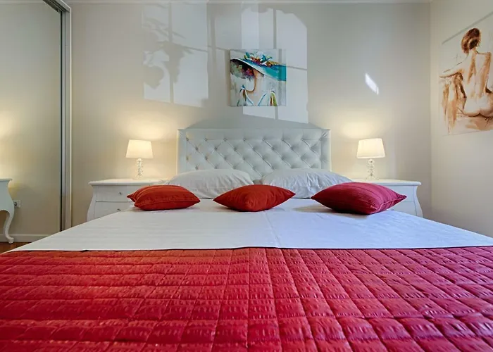 Marella Luxe At The Bacvice & Centre Apartman *