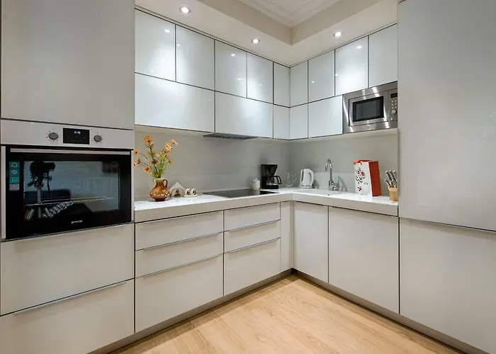 Marella Luxe At The Bacvice & Centre Apartman Split