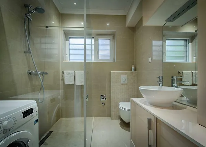 Marella Luxe At The Bacvice & Centre Apartman Split